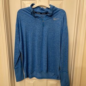 NIKE Pullover
